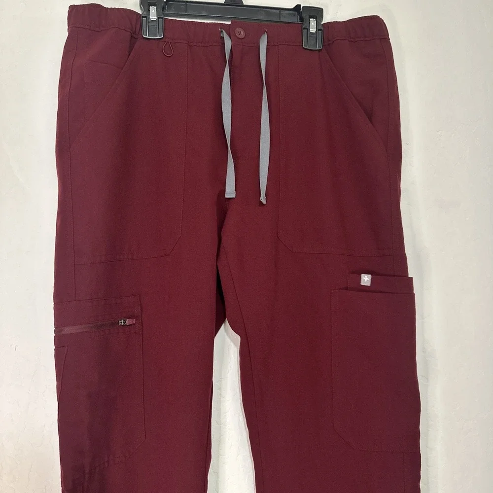 Figs Technical Collection Kade Wine Color Cargo‎ Scrub Womens Pants Sz M/S